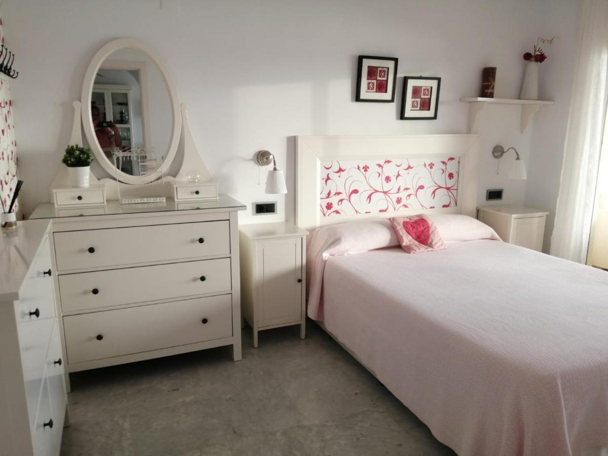 Holidays2Benalmadena Torrequebrada Sea View Front Beach With Pool Parking & Terraces Bagian luar foto