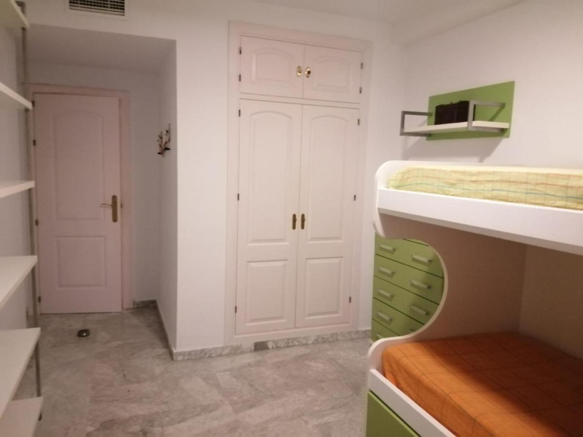 Holidays2Benalmadena Torrequebrada Sea View Front Beach With Pool Parking & Terraces Bagian luar foto
