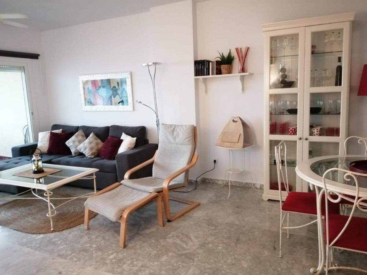 Holidays2Benalmadena Torrequebrada Sea View Front Beach With Pool Parking & Terraces Bagian luar foto